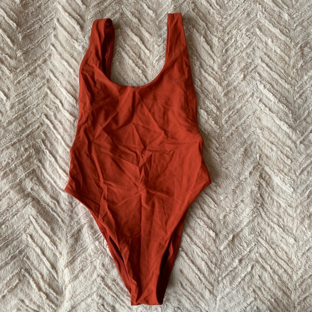 AERIE SUPER SCOOP ONE PIECE SWIMSUIT